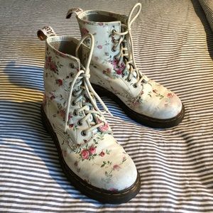 Dr. Marten’s | boots